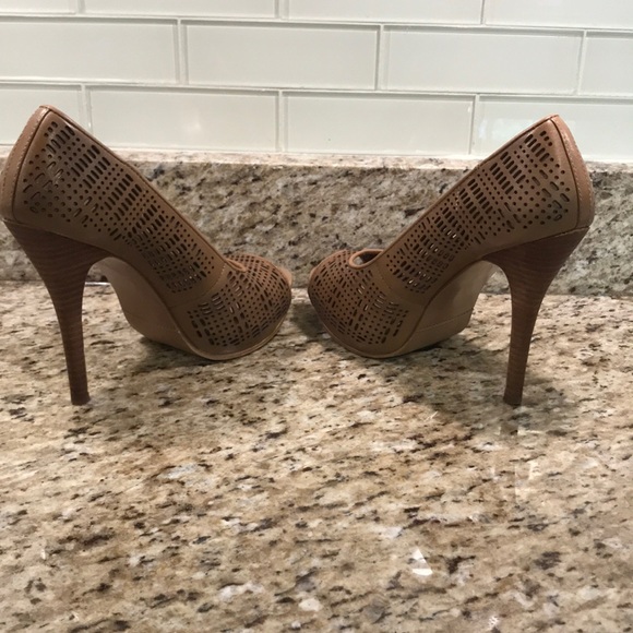 Eva & Zoe - Tan Laser Etched Peep Toe Heels - Picture 3 of 7